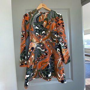 Size M Zara Retro Orange Paisley Long Sleeve Mini Dress